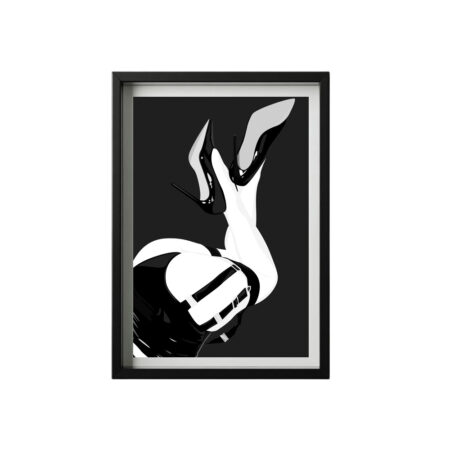 Élans noirs & talons hauts - Illustration érotique noir et blanc